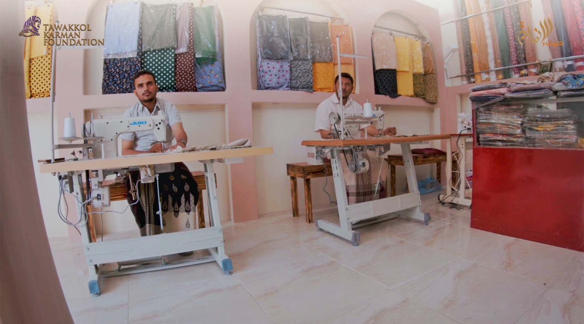 Tawakkol Karman Foundation opens tailoring workshop in Al-Mahra